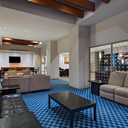 Four Points By Sheraton Monterrey Linda Vista Guadalupe  Екстериор снимка