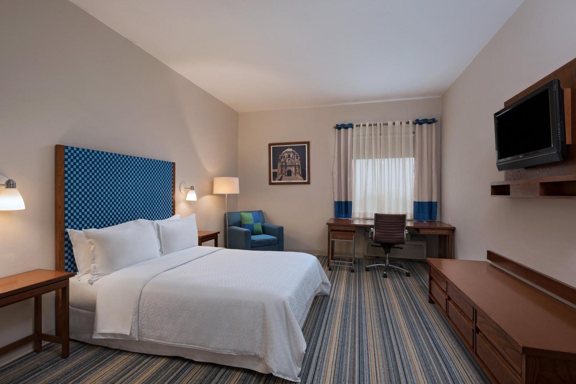 Four Points By Sheraton Monterrey Linda Vista Guadalupe  Екстериор снимка